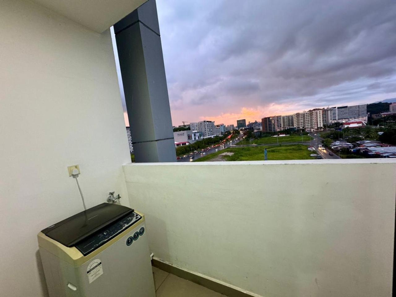 Sa Sutera Avenue Opposite Imago Kk * Kota Kinabalu