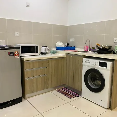 Sa Sutera Avenue Homestay Opposite Imago Kk Kota Kinabalu Exterior photo