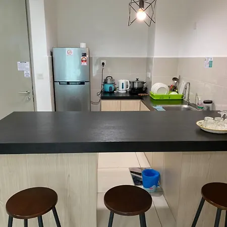 Sa Sutera Avenue Homestay Opposite Imago Kk Kota Kinabalu Exterior photo
