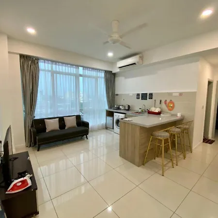 Sa Sutera Avenue Homestay Opposite Imago Kk Kota Kinabalu Exterior photo