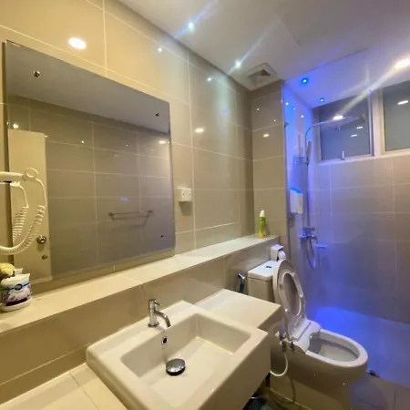 Sa Sutera Avenue Homestay Opposite Imago Kk Kota Kinabalu Exterior photo