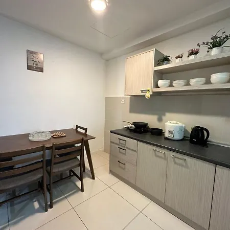 Sa Sutera Avenue Homestay Opposite Imago Kk Kota Kinabalu Exterior photo