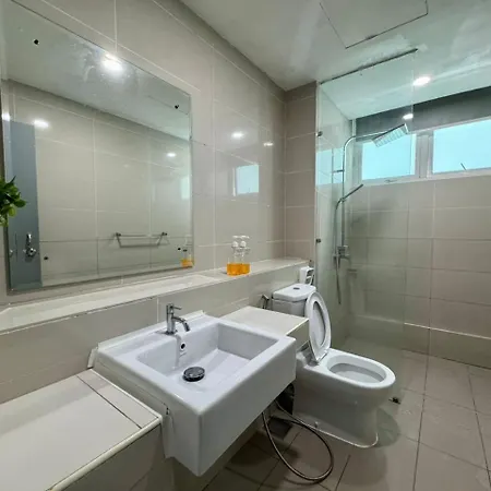Sa Sutera Avenue Homestay Opposite Imago Kk Kota Kinabalu Exterior photo