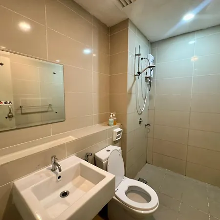 Sa Sutera Avenue Homestay Opposite Imago Kk Kota Kinabalu Exterior photo