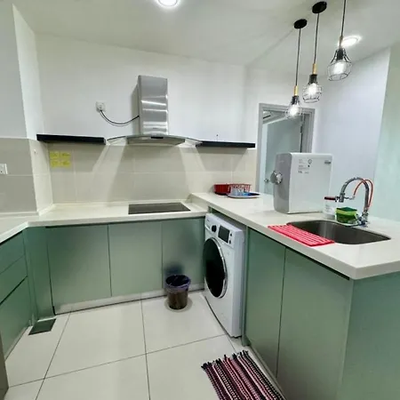 Sa Sutera Avenue Homestay Opposite Imago Kk Kota Kinabalu Exterior photo