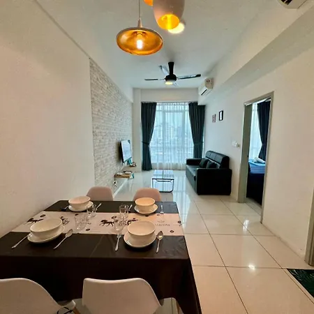 Sa Sutera Avenue Homestay Opposite Imago Kk Kota Kinabalu Exterior photo