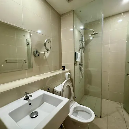Sa Sutera Avenue Homestay Opposite Imago Kk Kota Kinabalu Exterior photo