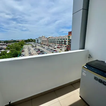 Sa Sutera Avenue Homestay Opposite Imago Kk Kota Kinabalu Exterior photo