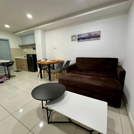 Sa Sutera Avenue Homestay Opposite Imago Kk Kota Kinabalu Exterior photo