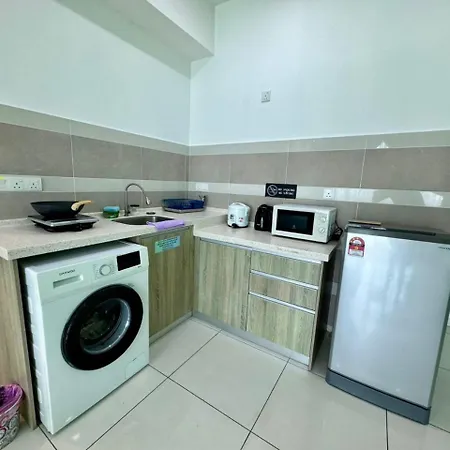 Sa Sutera Avenue Homestay Opposite Imago Kk Kota Kinabalu Exterior photo